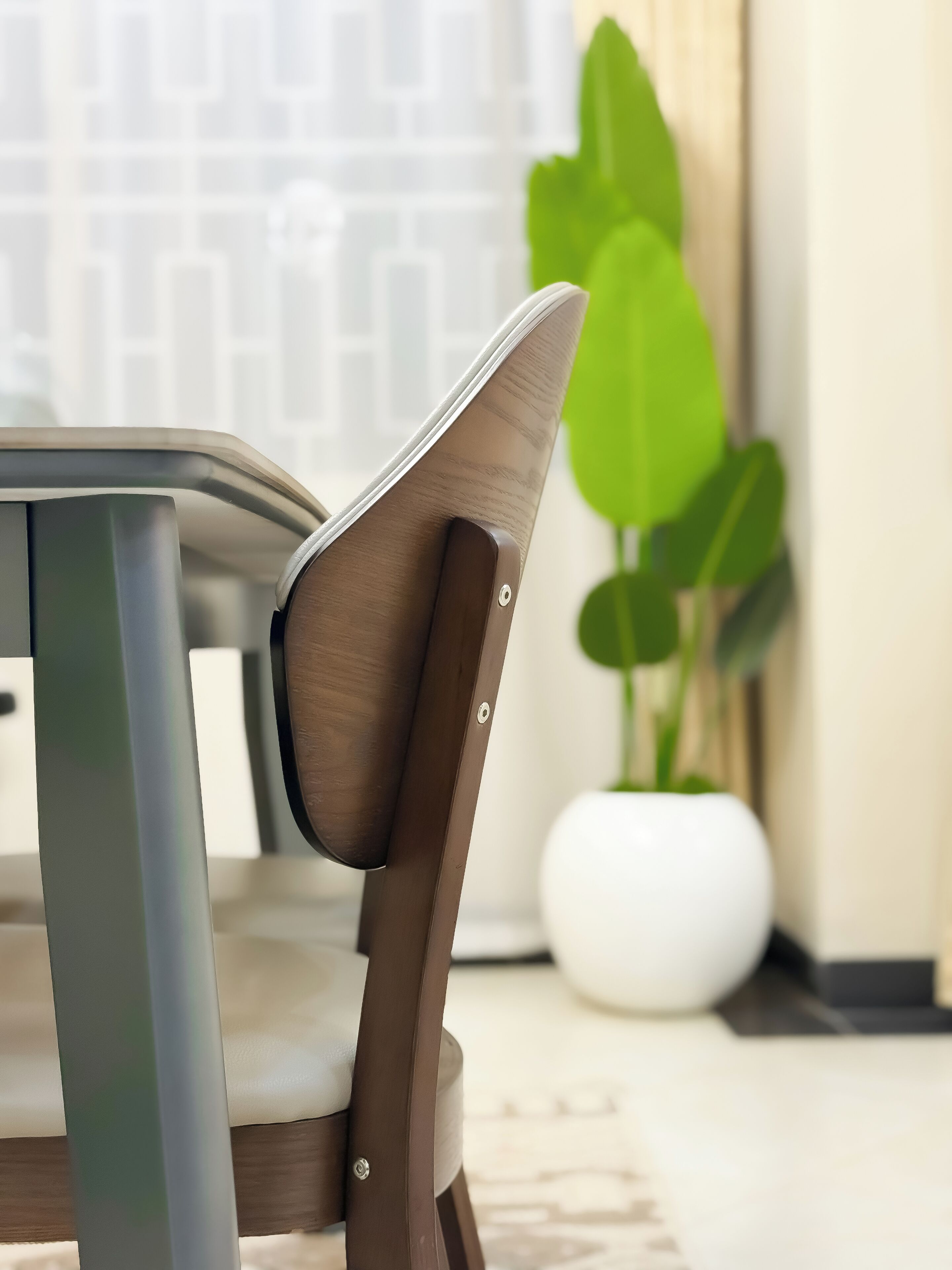 Family Apartment, Balcony, City View | In-room dining