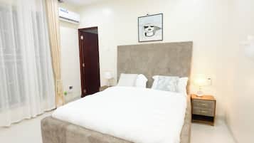 Familieleilighet, balkong, byutsikt | Lydisolert og wi-fi (inkludert)