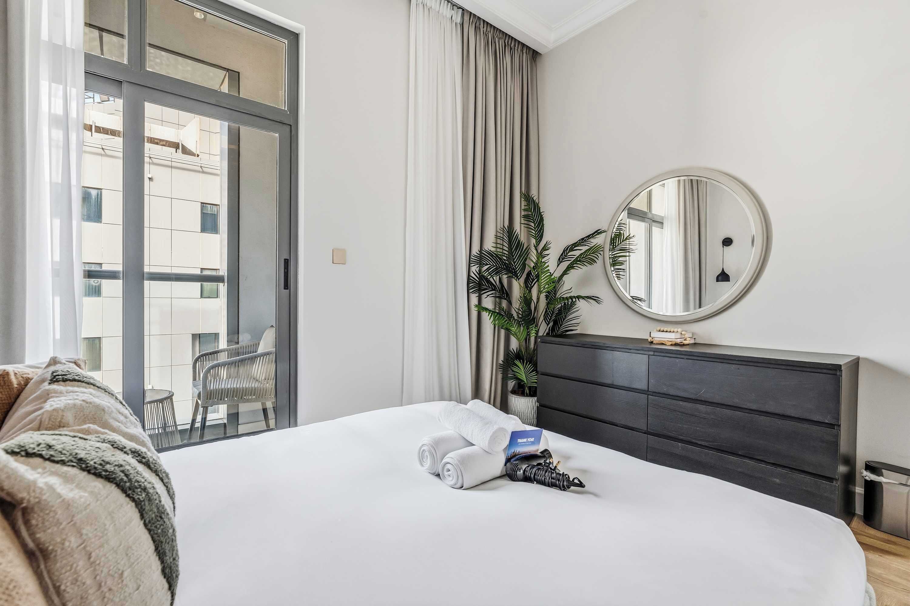 Bügeleisen/Bügelbrett, WLAN, Bettwäsche