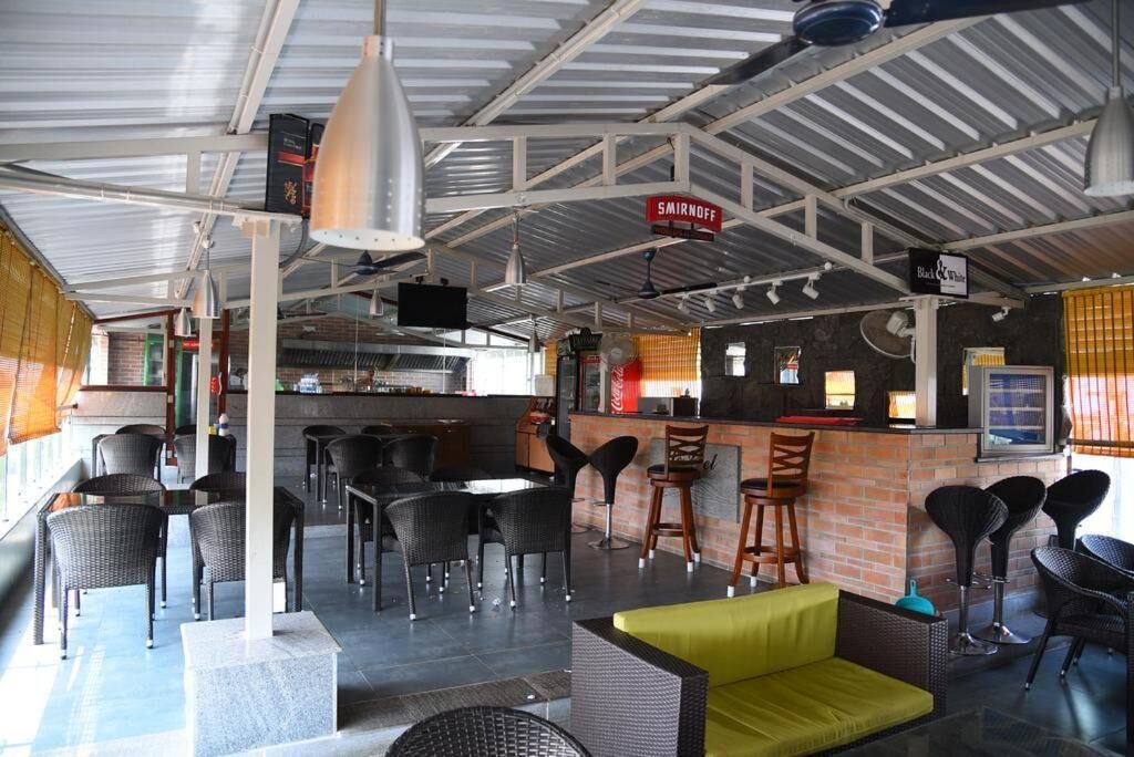 Bar (en la propiedad)