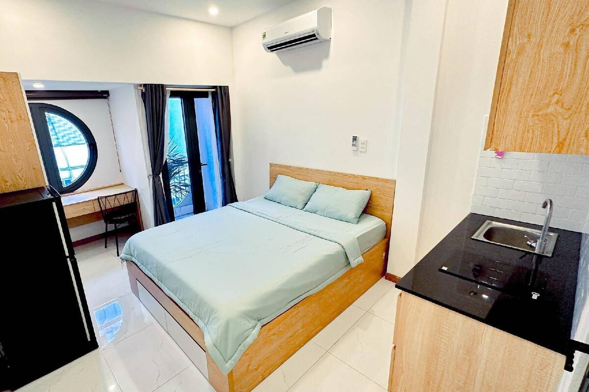 Deluxe Double Room, Balcony | Desk, free WiFi