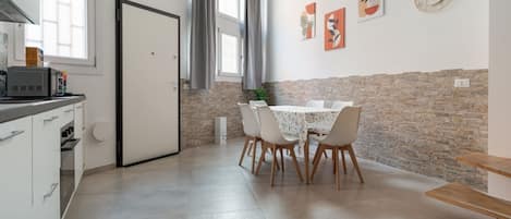 Fridge, microwave, dishwasher, toaster