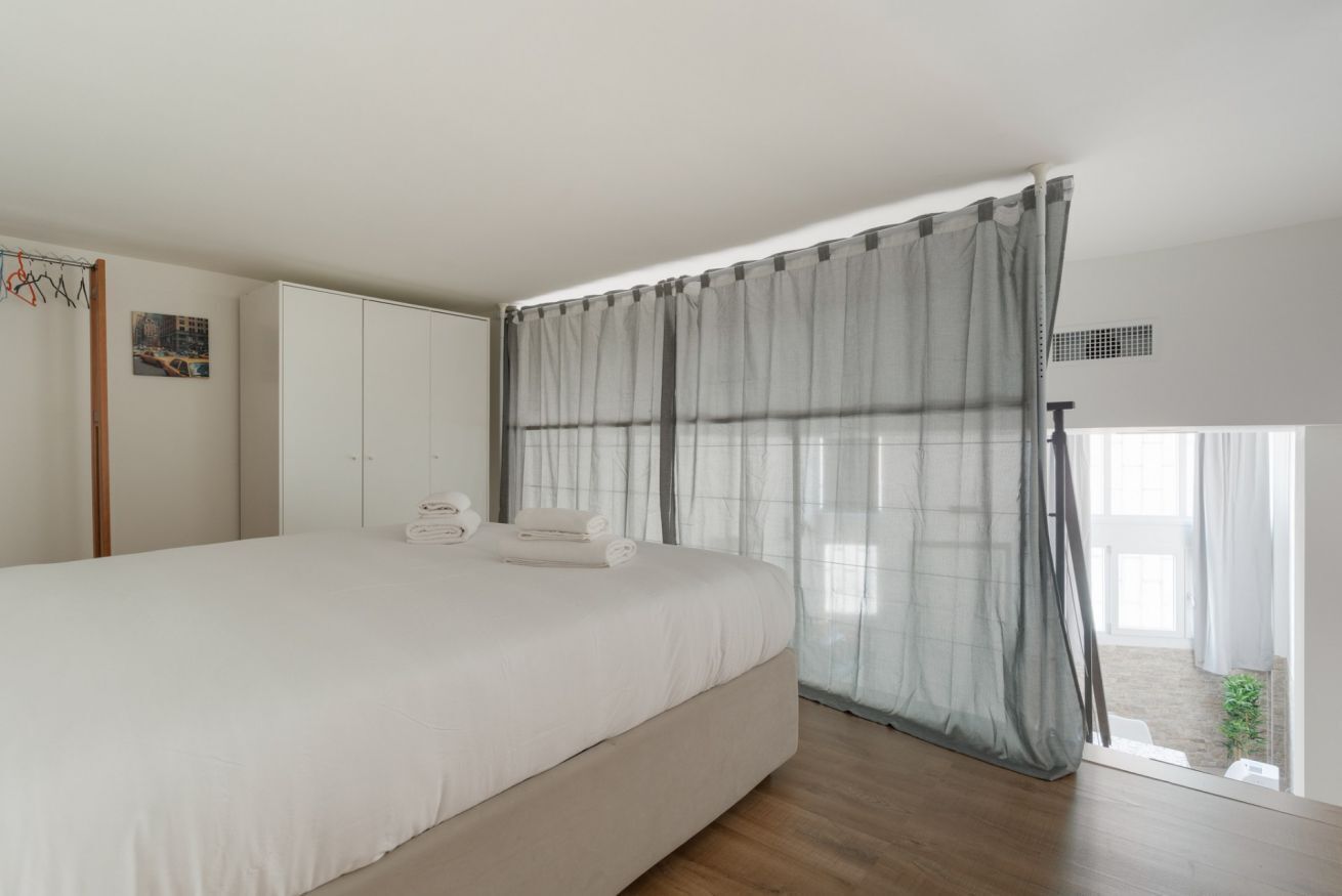 2 camere, ferro/asse da stiro