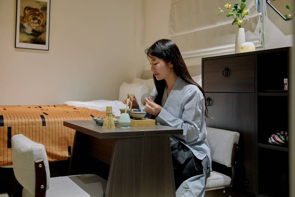 Deluxe-rum | Sängtillbehör av högsta kvalitet, individuell inredning och unika möbler