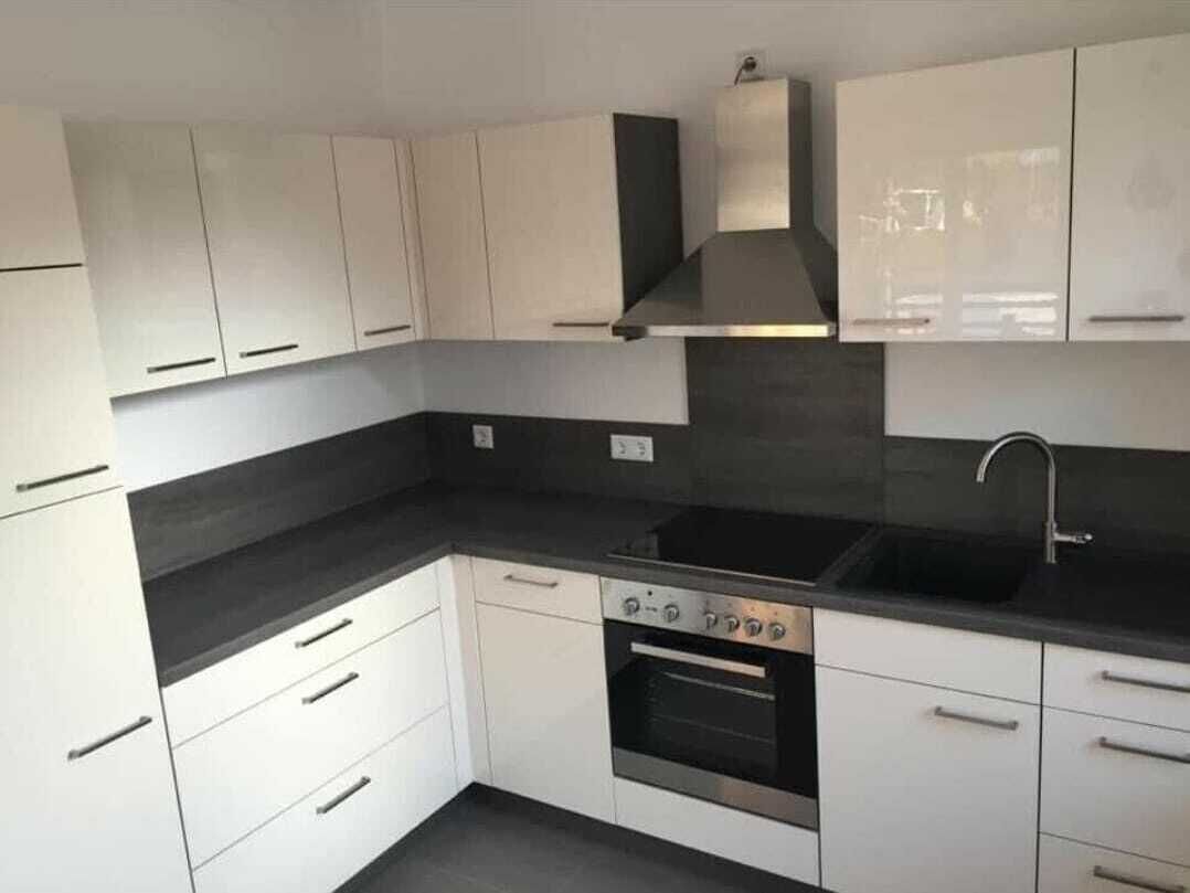 Mikrowelle, Ofen, Herdplatte, Geschirrspüler