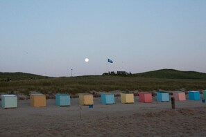 Beach - Holiday home de Seinpost Callantsoog No. 9 (Callantsoog)