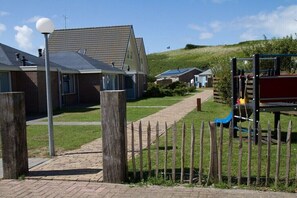 Children’s area - Holiday home de Seinpost Callantsoog No. 9 (Callantsoog)