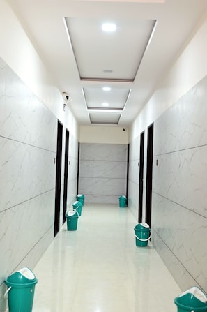 Lobby - Hotel Paradise (Danta Ramgarh)