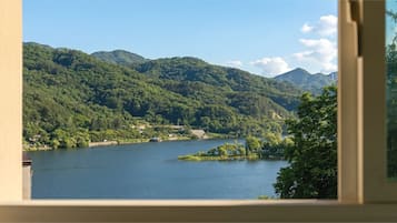 Basic Room, 2 Bedrooms (302) | 1 bedroom, free WiFi