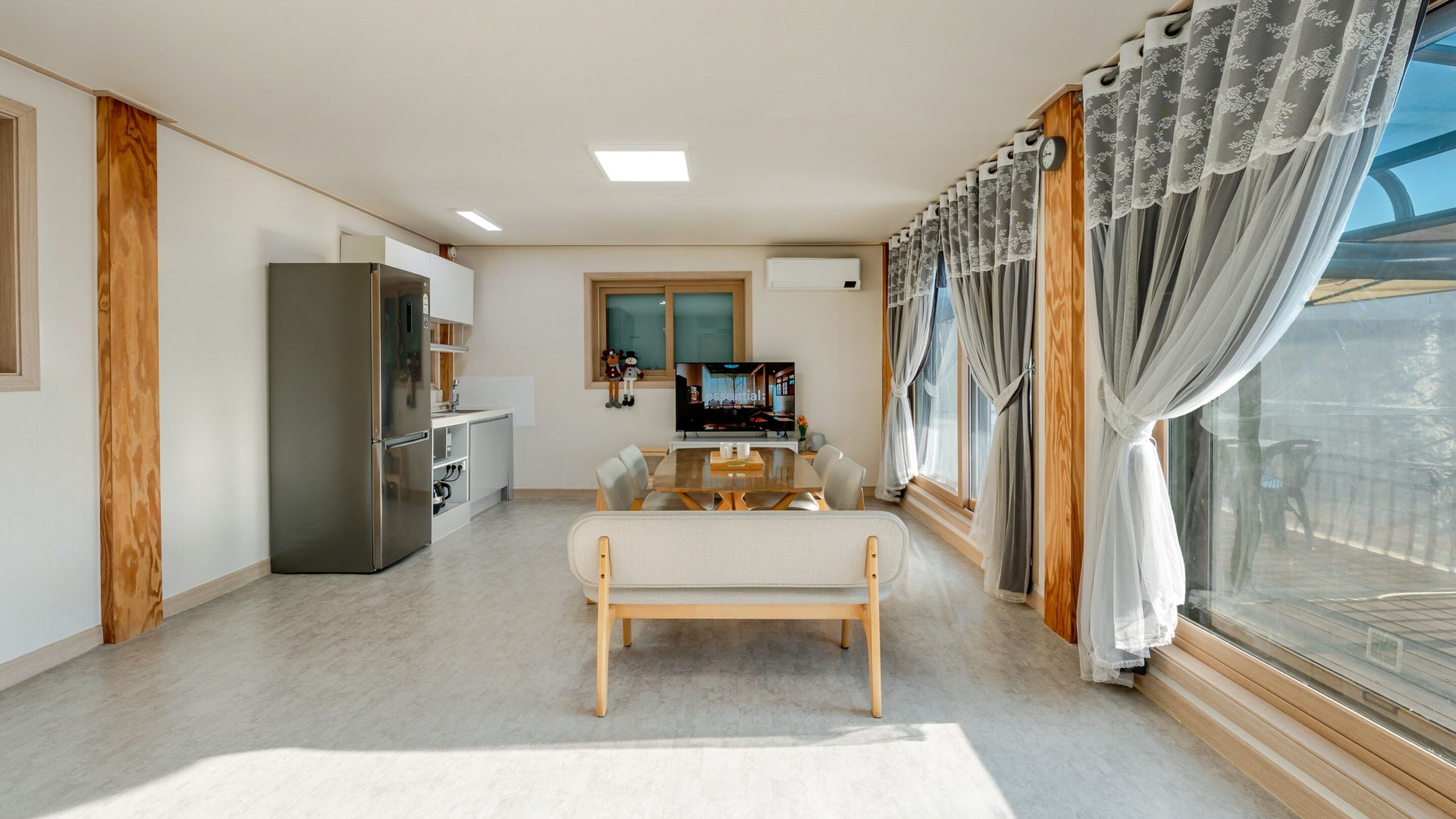 Basic Room, 1 Bedroom (Entire house)