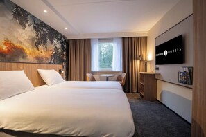 Een strijkplank/strijkijzer, gratis wifi, beddengoed