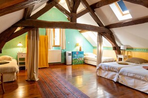 1 chambre, fer et planche à repasser, Wi-Fi, draps fournis