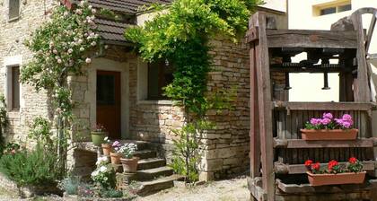 Gite trĂšs calme dans un village au coeur des vignes, prĂšs de Mercurey