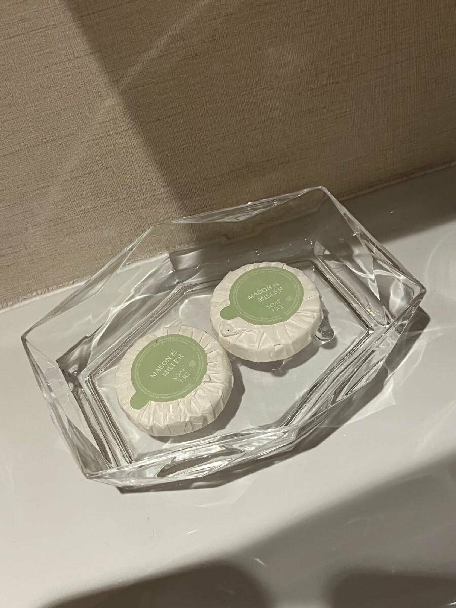 Bathroom amenities