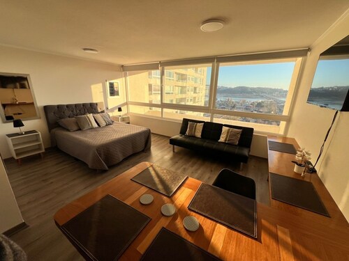 (15) Daily, new, swimming pool, parking, gym, nice, safe, exclusive, central,