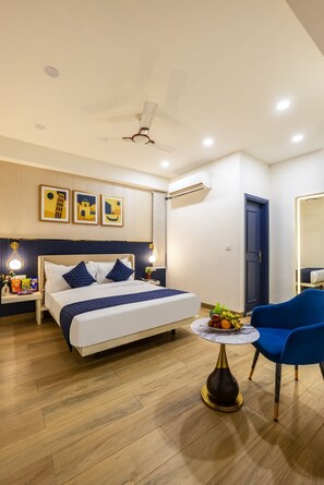 Soundproofing, free WiFi - The PratiQ Signature Boutique Hotel  (New Delhi)