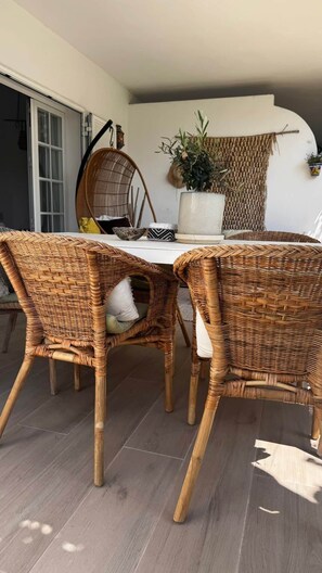 Outdoor dining - EL PRESIDENTE - Ibiza style in ultra comfortable residence (Cancelada)