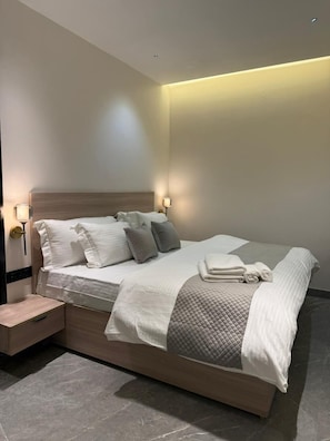 Premium Double Room, Balcony, Mountain View - Avatara (Dwarahat Range)