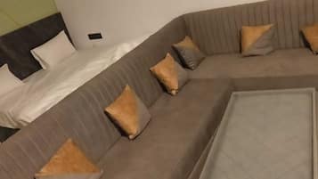 Laptop workspace, rollaway beds, free WiFi, bed sheets