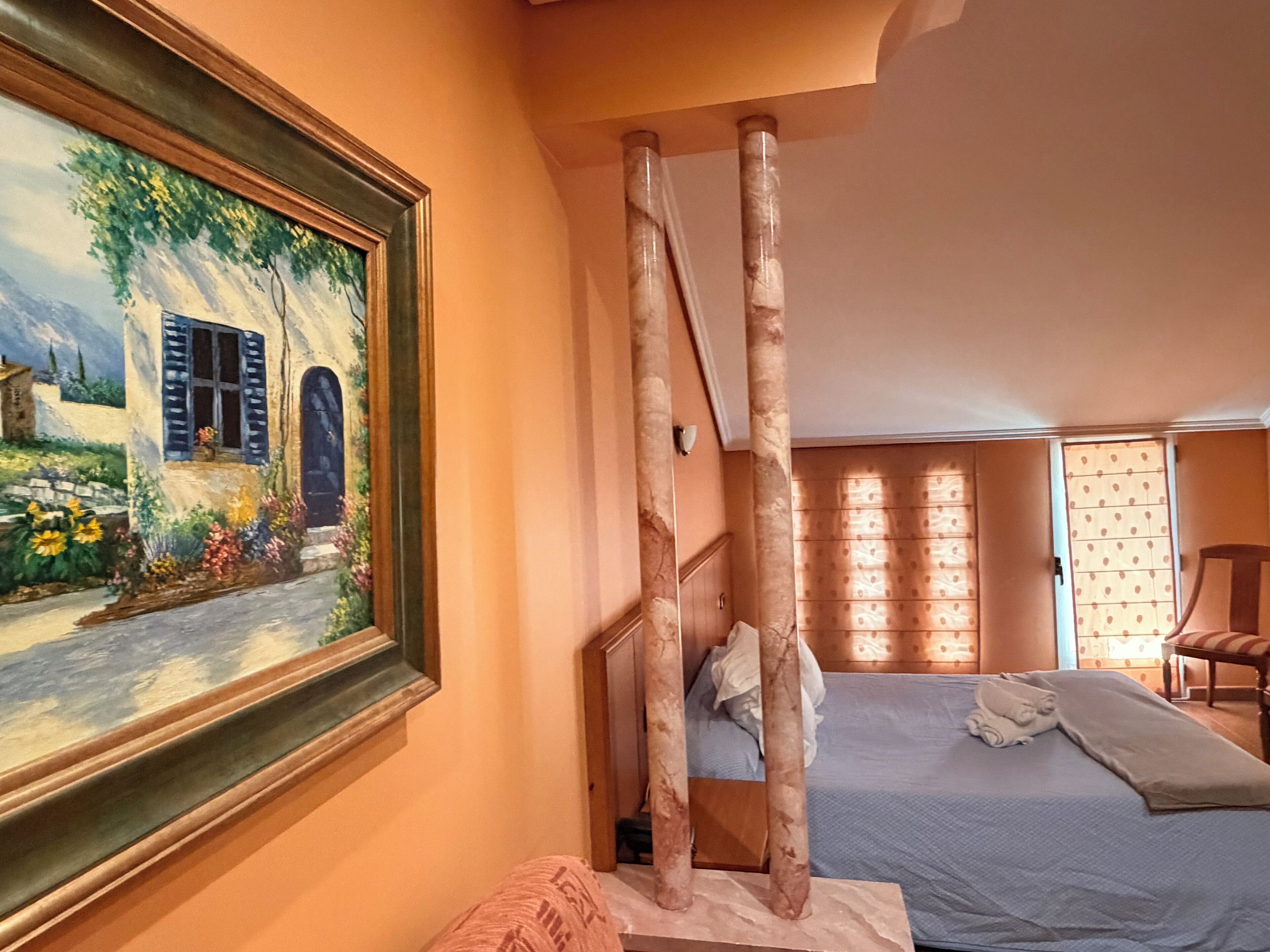 Suite, Stadtblick | Schreibtisch, laptopgeeigneter Arbeitsplatz, kostenloses WLAN