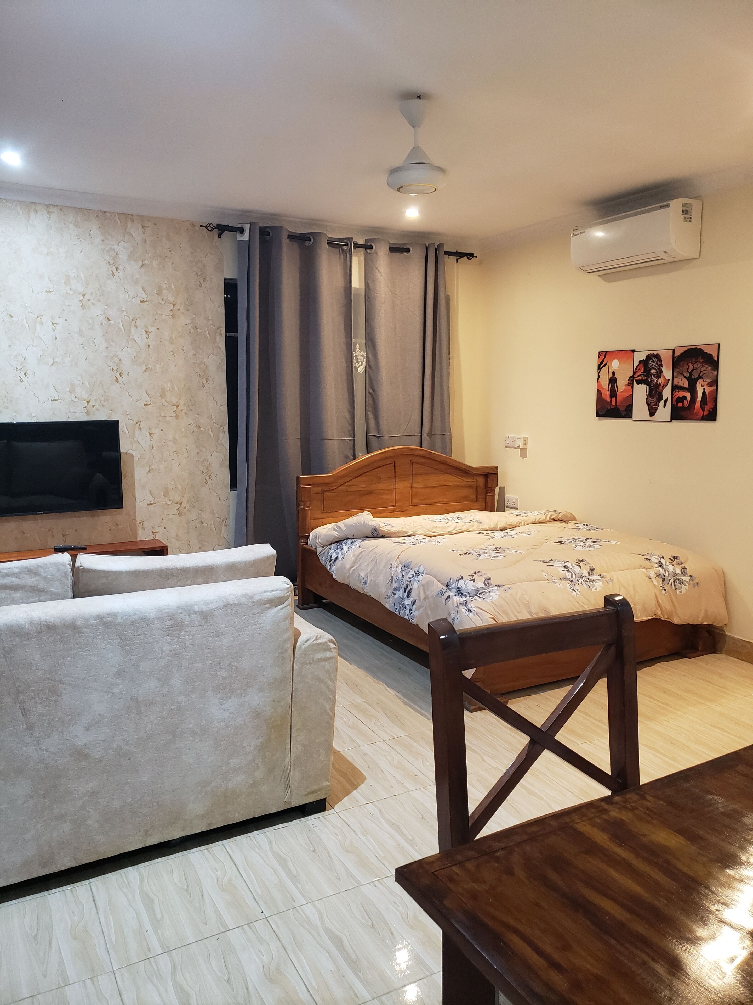 Strykejern/-brett, wi-fi og sengetøy