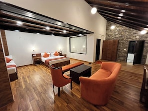 Phòng Deluxe, 1 giường cỡ king, quang cảnh núi | Truy cập Internet không dây miễn phí