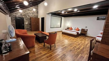 Phòng Deluxe, 1 giường cỡ king, quang cảnh núi | Truy cập Internet không dây miễn phí