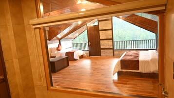 Penthouse Suite | Egyptian cotton sheets, premium bedding, down duvets, desk
