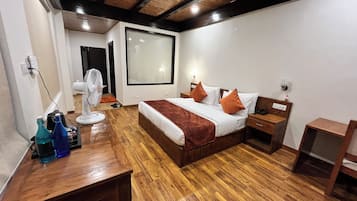 Deluxe Room | Free WiFi