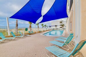 Outdoor pool - San Carlos 1709  (Gulf Shores)
