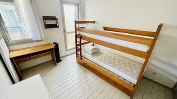 Apartment | 3 bedrooms, iron/ironing board