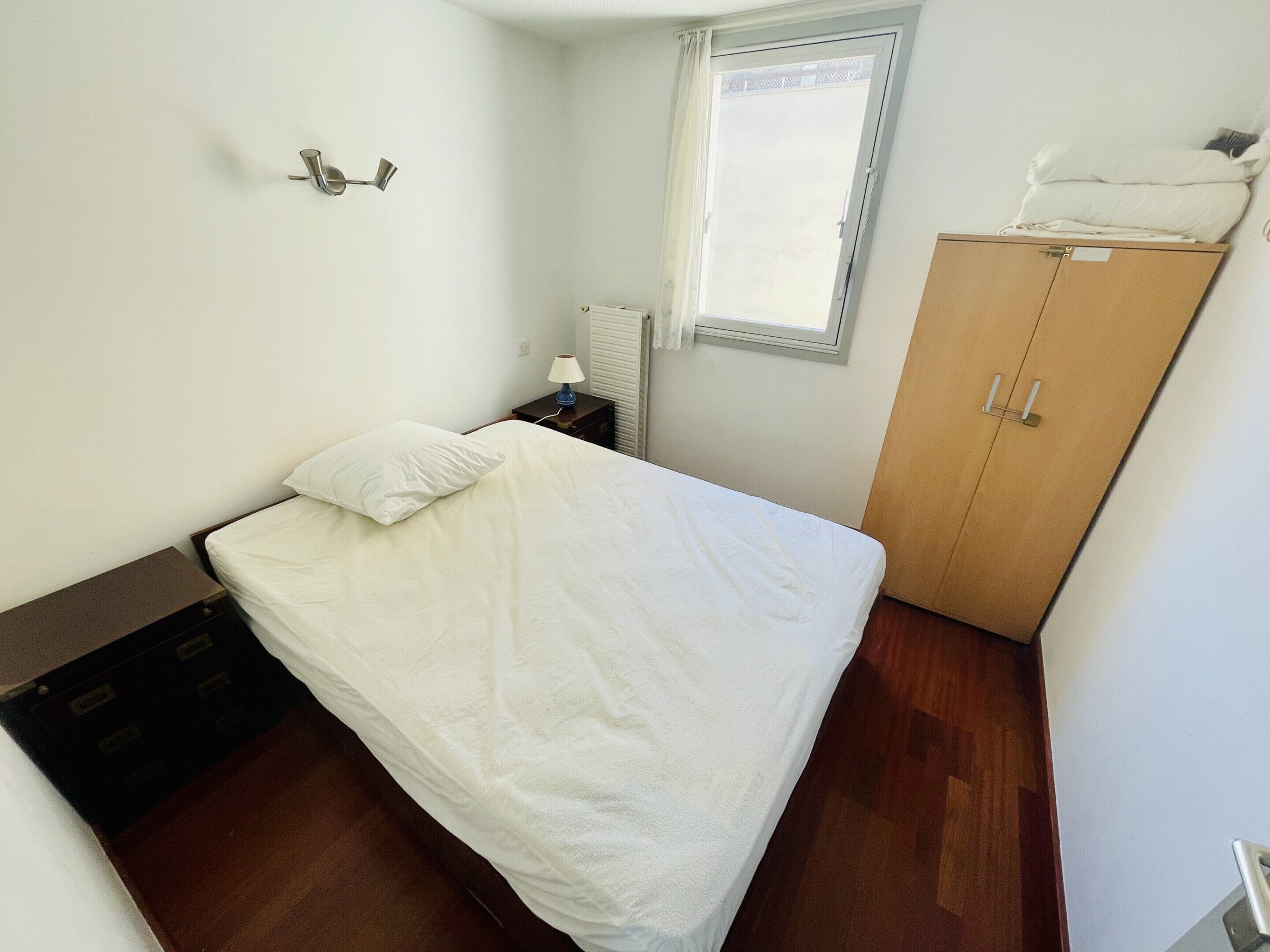 Apartemen | 3 kamar tidur dan setrika/meja setrika