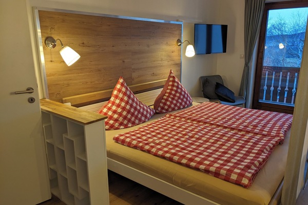 Doppelbett 2x2 Meter