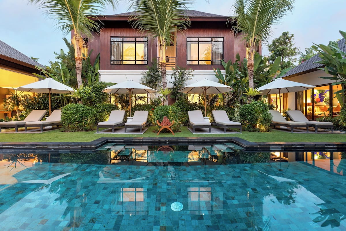 Biệt thự Deluxe, nhiều phòng ngủ, hồ bơi riêng | Hiên