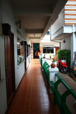 Interior - Trigong Residence (Chiang Mai)