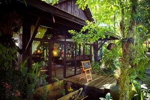 Terrace/patio - E-outfitting Boutique Hotel Chiangmai (Chiang Mai)