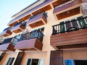 Exterior - Manee Guest House (Chiang Mai)