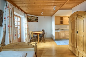 1 bedroom, free WiFi