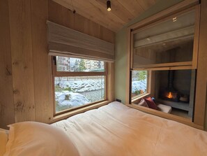 Ferros/tábuas de passar roupa, Wi-Fi, roupa de cama