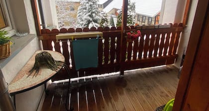 Beautiful 2-bedroom apartment in peaceful Greiz perfect for relaxing stay