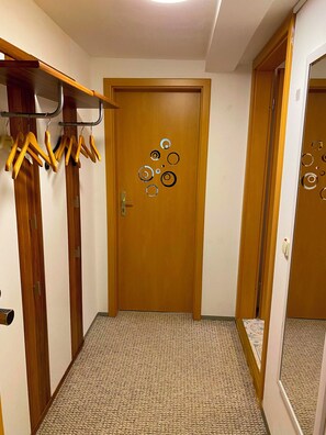 Interior - Beautiful 2-bedroom apartment in peaceful Greiz perfect for relaxing stay (Greiz)