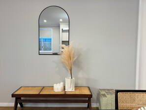 Interior - Lux 4-Bed Gem – Near Park & Forest Lake Shopping (Heathwood)