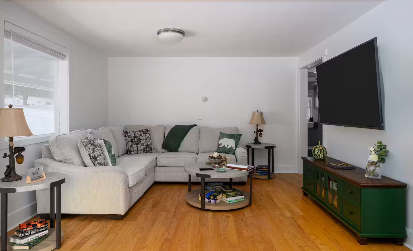 The Green Mountain Cabin Minutes From Ski Resorts - Windham, NY