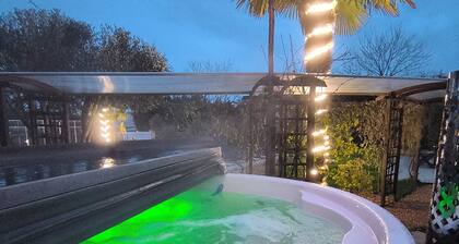 GĂźte : 4 pers, 2 chambres, 2 salles de bain avec espace bien ĂȘtre