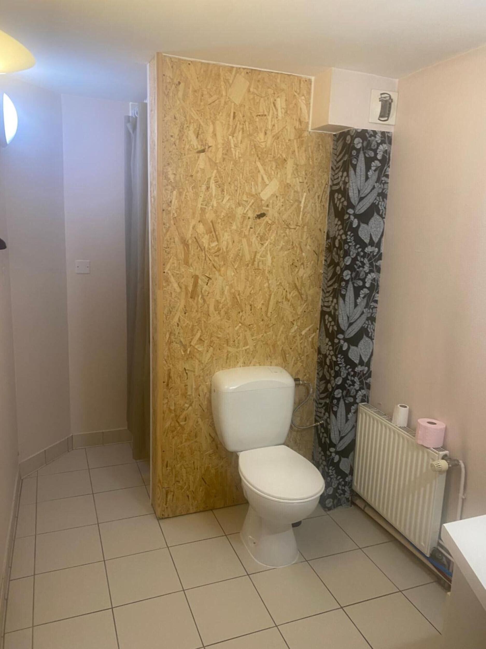 Douche, serviettes fournies