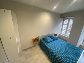 WiFi, bed sheets - Apartment 'Studio 5- Les Moulins' with Wi-Fi (Cherbourg en Cotentin)