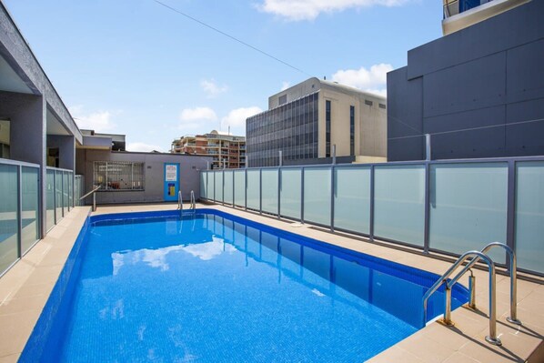 House | Pool | Outdoor pool - Chic Studio With a Pool and Moments From Shop (Sydney)