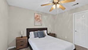Unclassified image, 4 of 21, button - Bright Stockbridge condo with full kitchen (Stockbridge)
