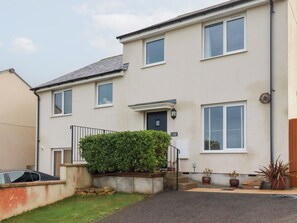 Exterior - Blissful Ocean Breeze (Perranporth)