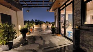 Terrace/patio